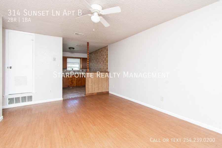 314 Sunset Ln Apt B - Photo 2 of 12