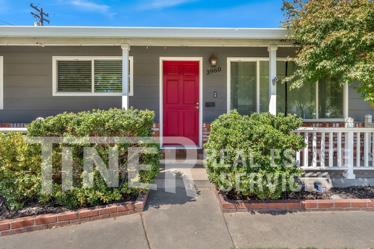 3960 Fotos Ct - Photo 2 of 19