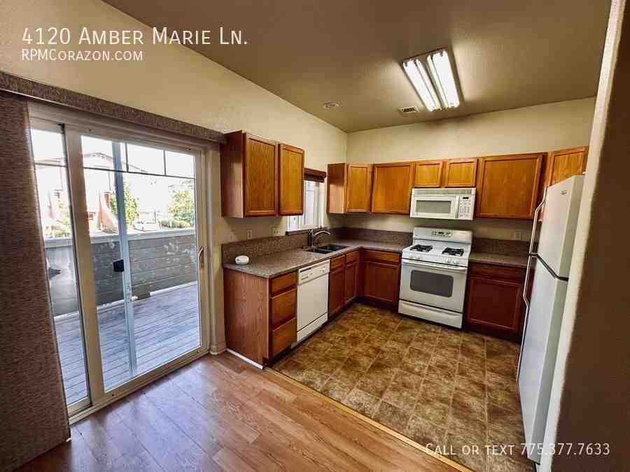 4120 Amber Marie Ln - Photo 3 of 26