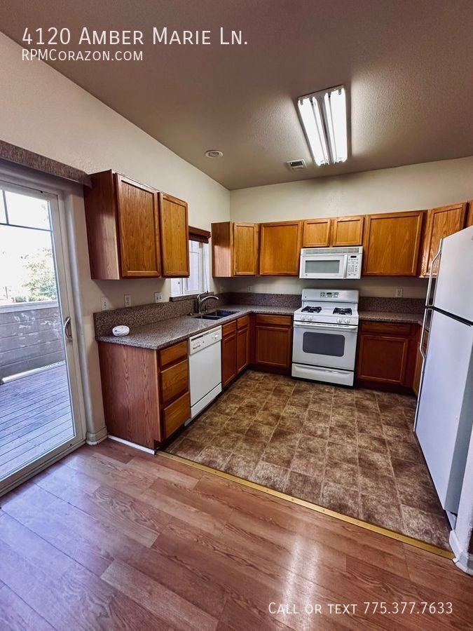 4120 Amber Marie Ln - Photo 5 of 26