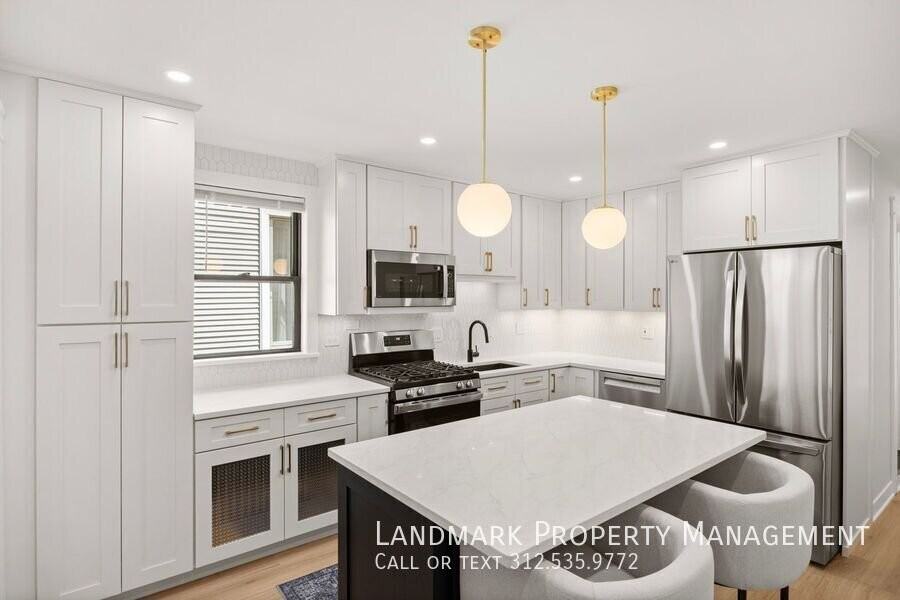 2176 W Eastwood Ave #1 - Photo 2 of 24