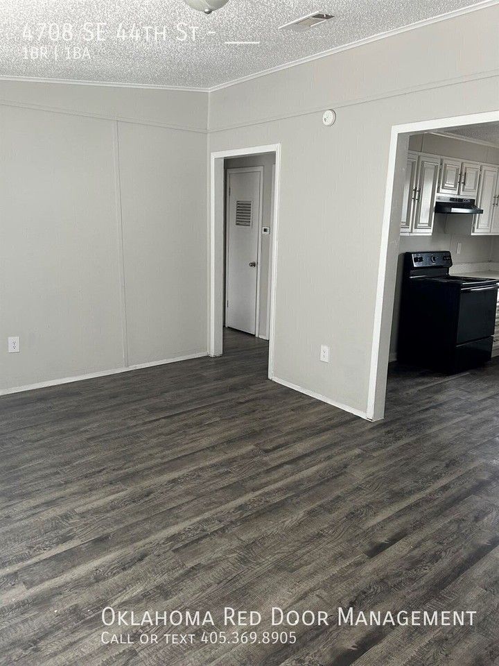 4708 Se 44th St - Photo 6 of 29