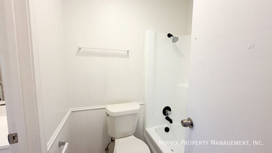 2101 51st St #B3 - Photo 5 of 19
