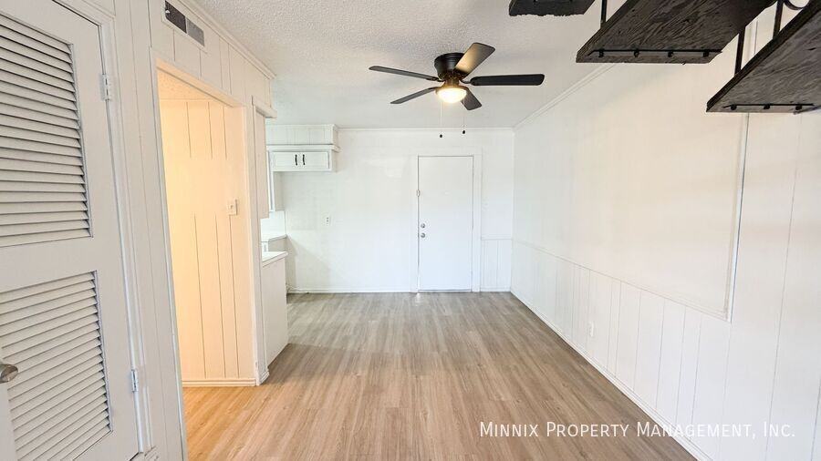 2101 51st St #A5 - Photo 4 of 18