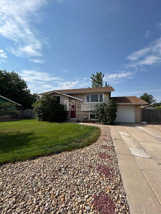 12 Aspen Ln - Photo 2 of 50