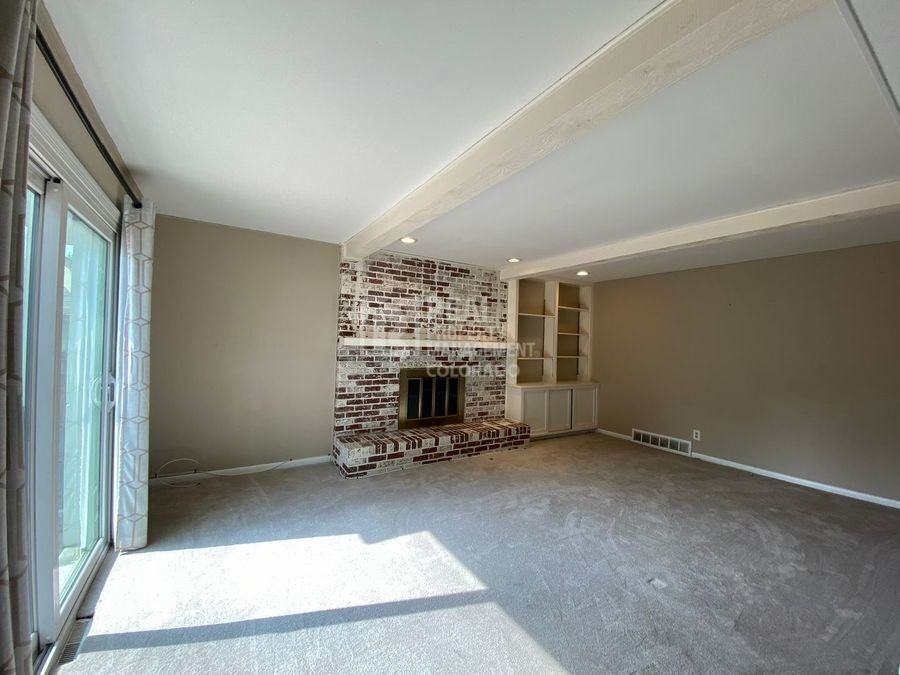 5932 S Dayton Ct - Photo 6 of 44