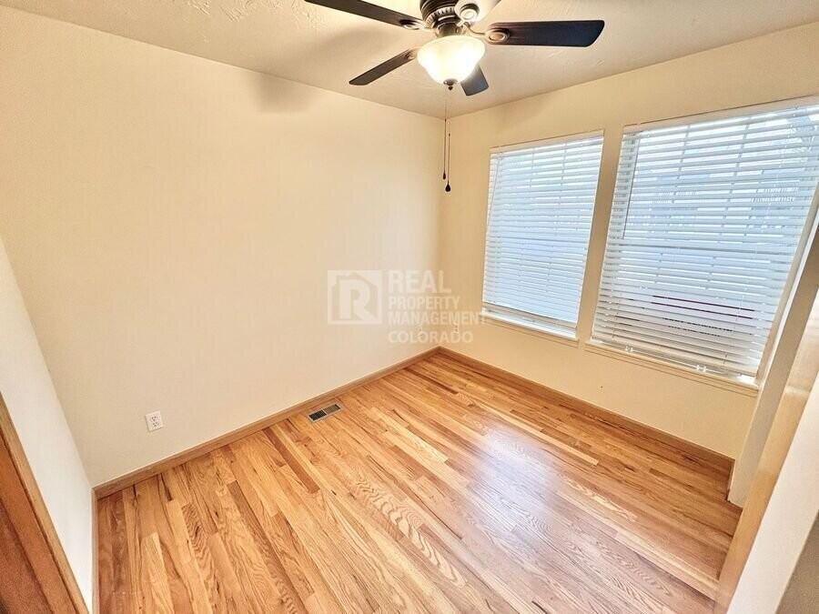 4656 S Dillon Ct #D - Photo 6 of 9