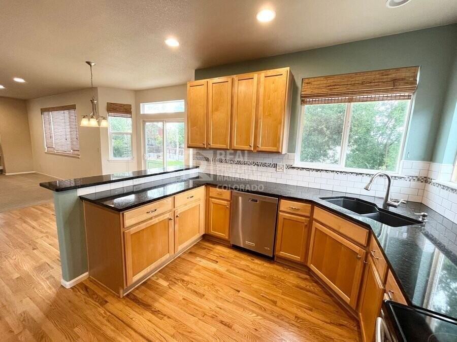 7703 W 11th Street Rd - Photo 7 of 37