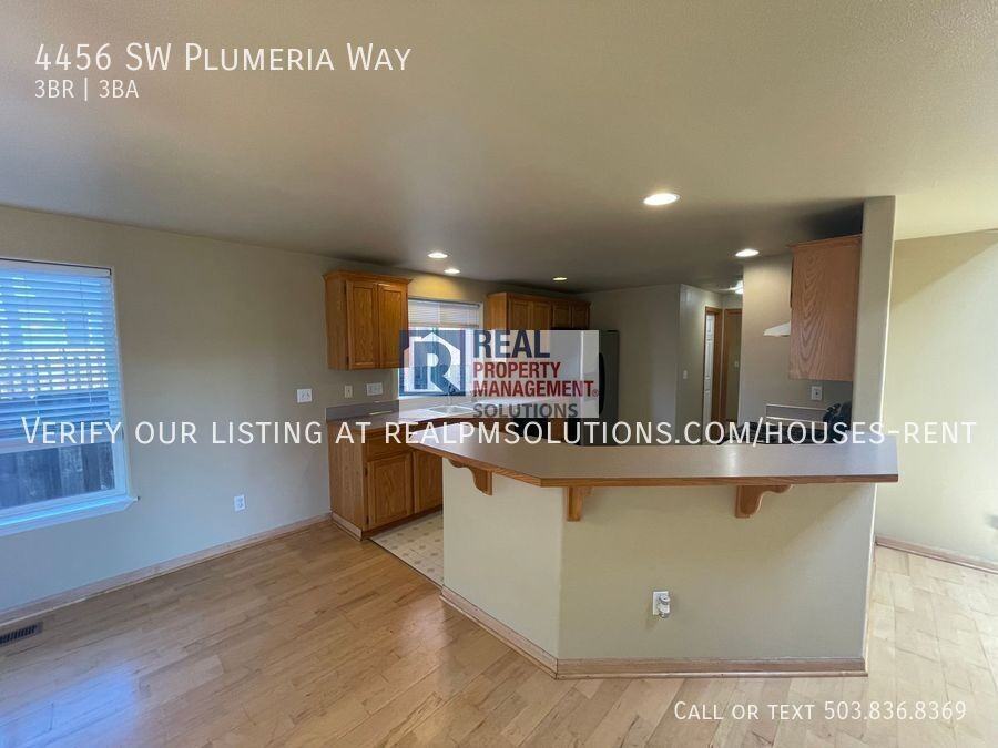 4456 Sw Plumeria Way - Photo 7 of 27