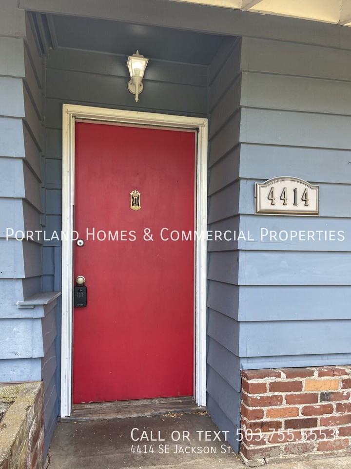 4414 Se Jackson St - Photo 2 of 26
