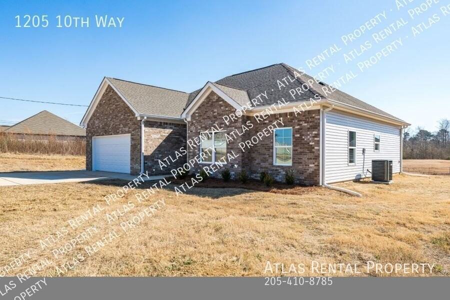 1205 10th Way - Photo 3 of 12