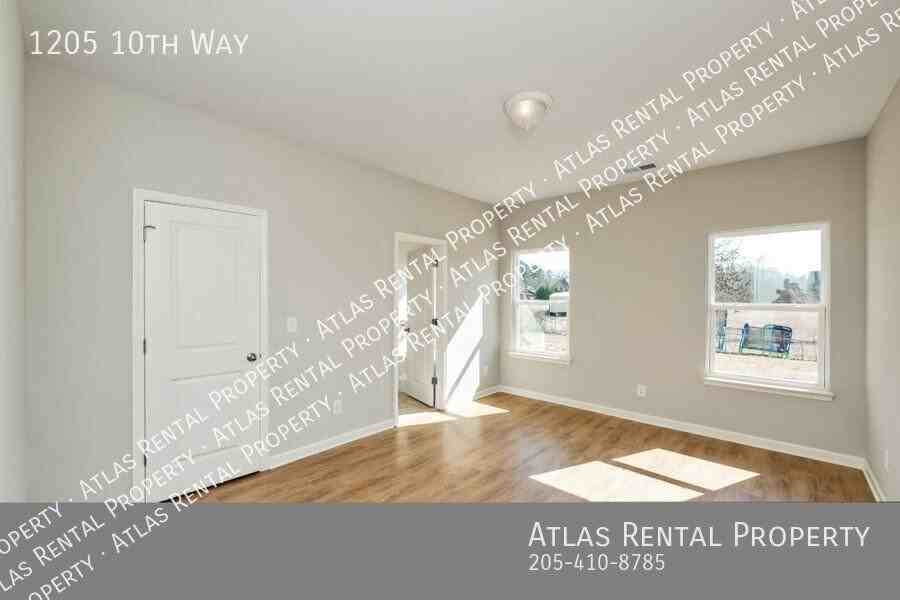 1205 10th Way - Photo 5 of 12