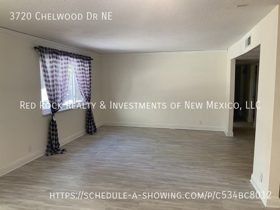 3720 Chelwood Dr Ne - Photo 2 of 18