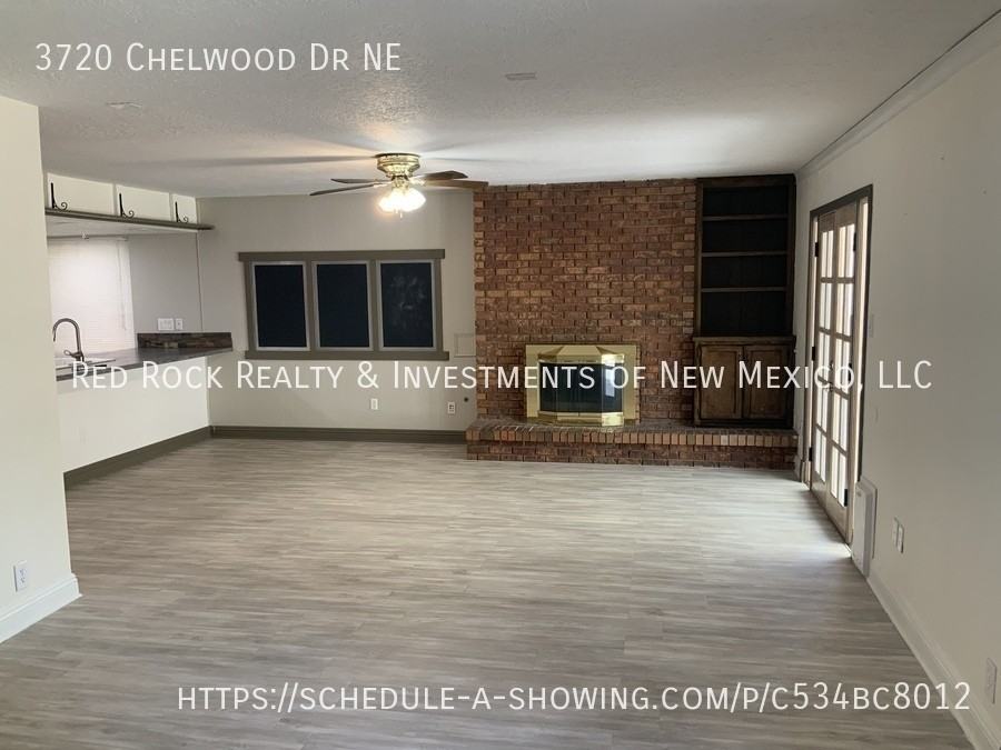 3720 Chelwood Dr Ne - Photo 3 of 18
