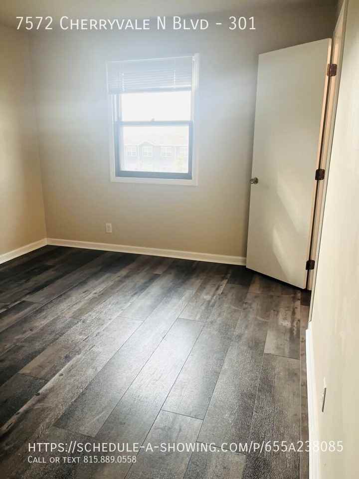 7572 N Cherryvale Blvd #301 - Photo 4 of 7