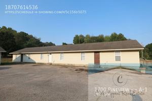featured image of 1700 Pineview St #A1