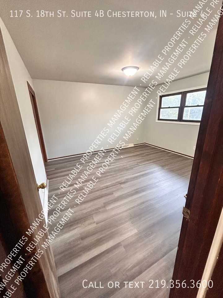 117 S 18th St Ste 4b #4 - Photo 4 of 7