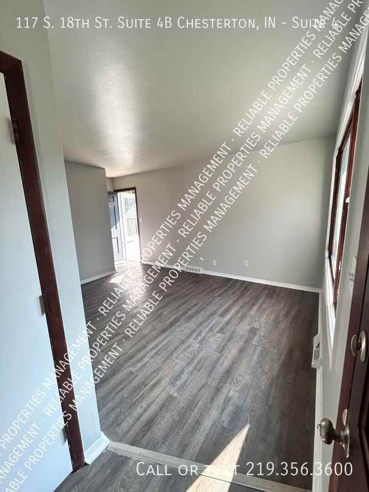 117 S 18th St Ste 4b #4 - Photo 7 of 7