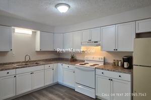 featured image of 16 Hillside Ln #3