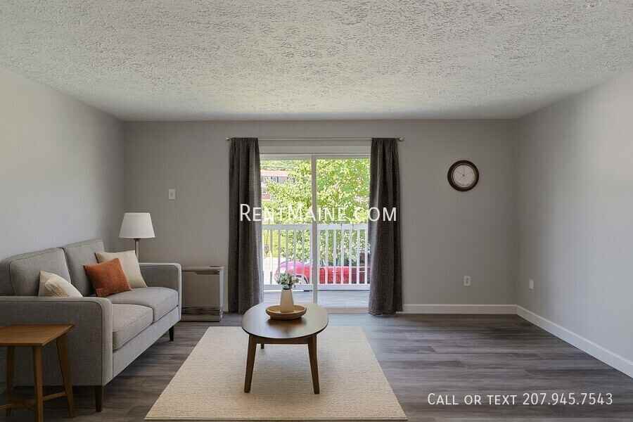 16 Hillside Ln #3 - Photo 4 of 12