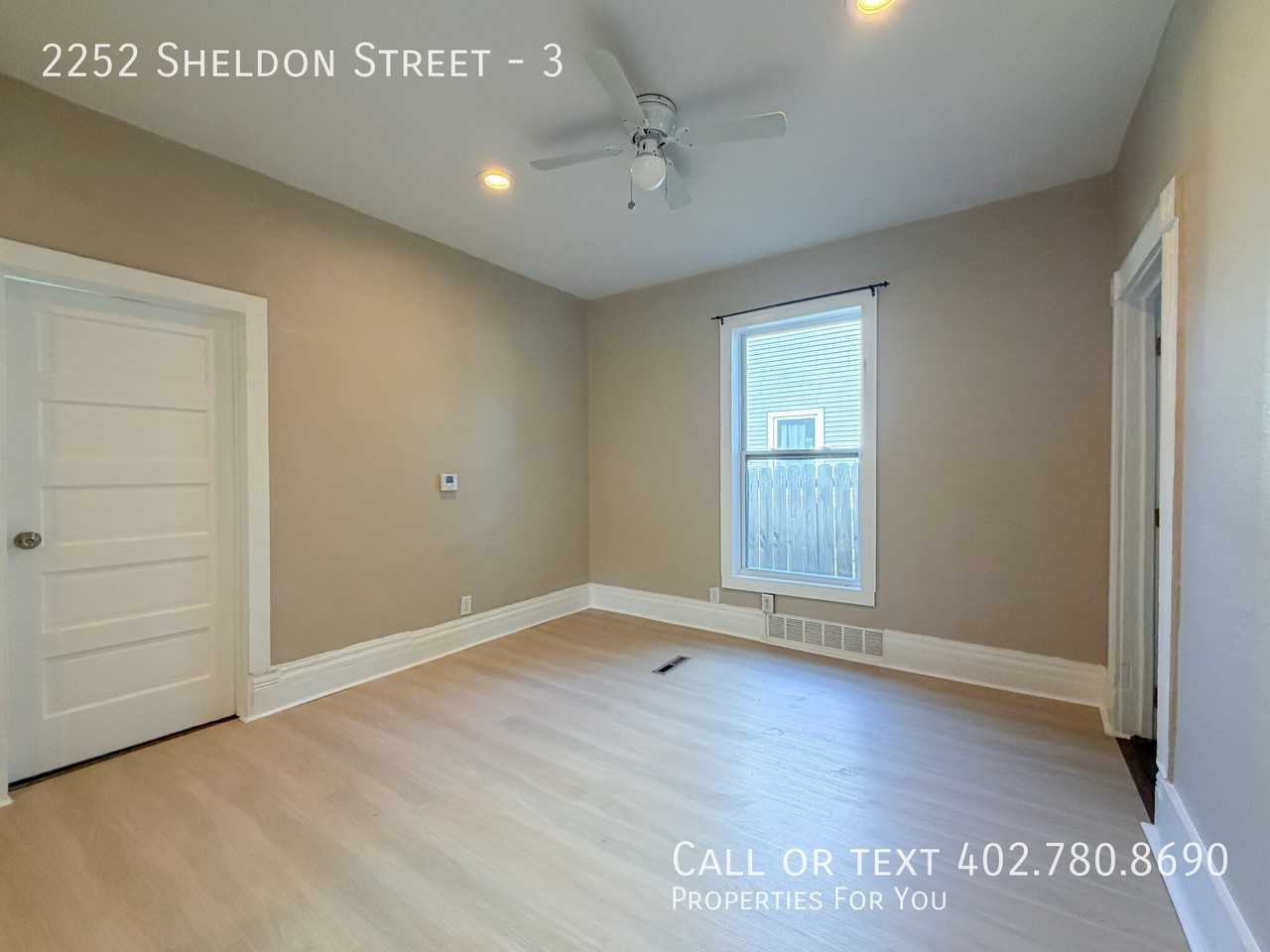 2252 Sheldon St #3 - Photo 3 of 20