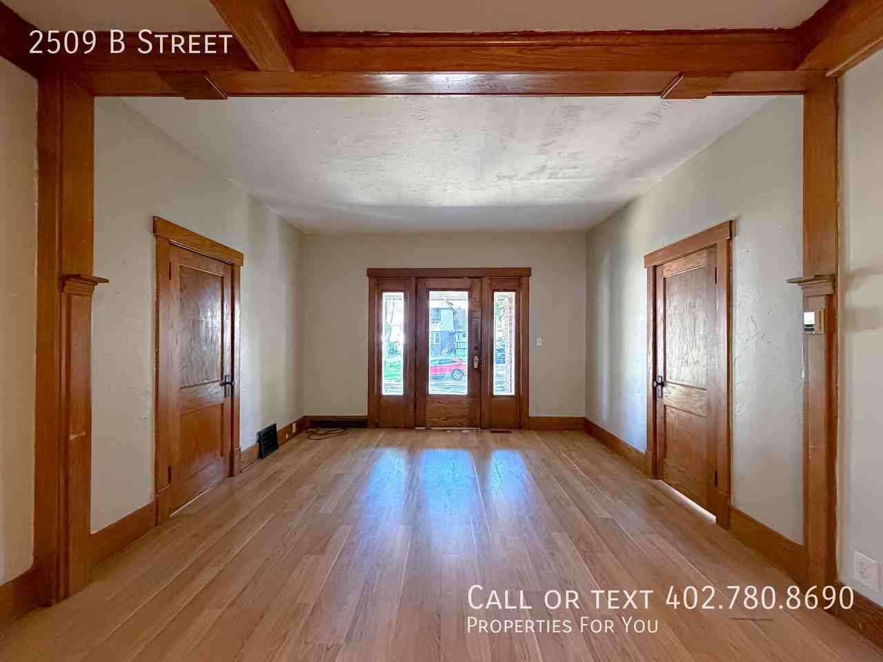 2509 B St - Photo 4 of 29