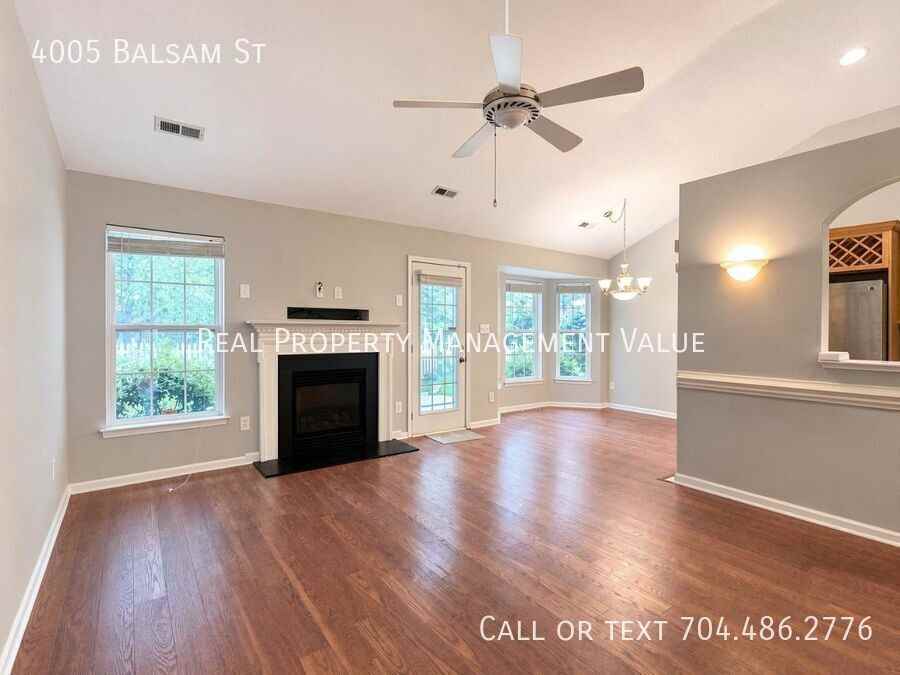 4005 Balsam St - Photo 2 of 23
