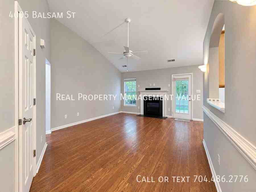 4005 Balsam St - Photo 3 of 23