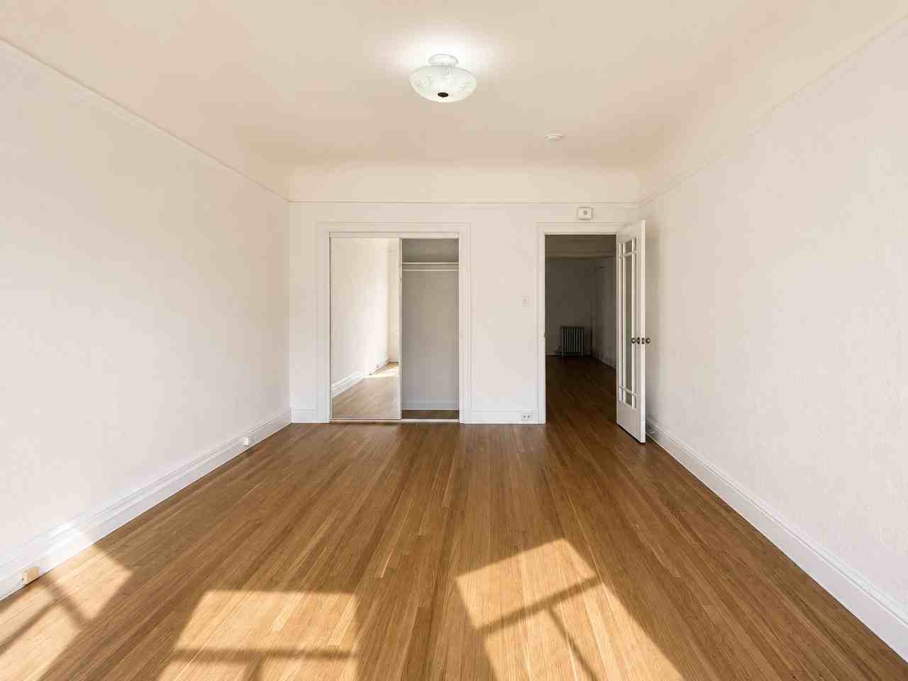2656 Van Ness Ave #19 - Photo 6 of 12