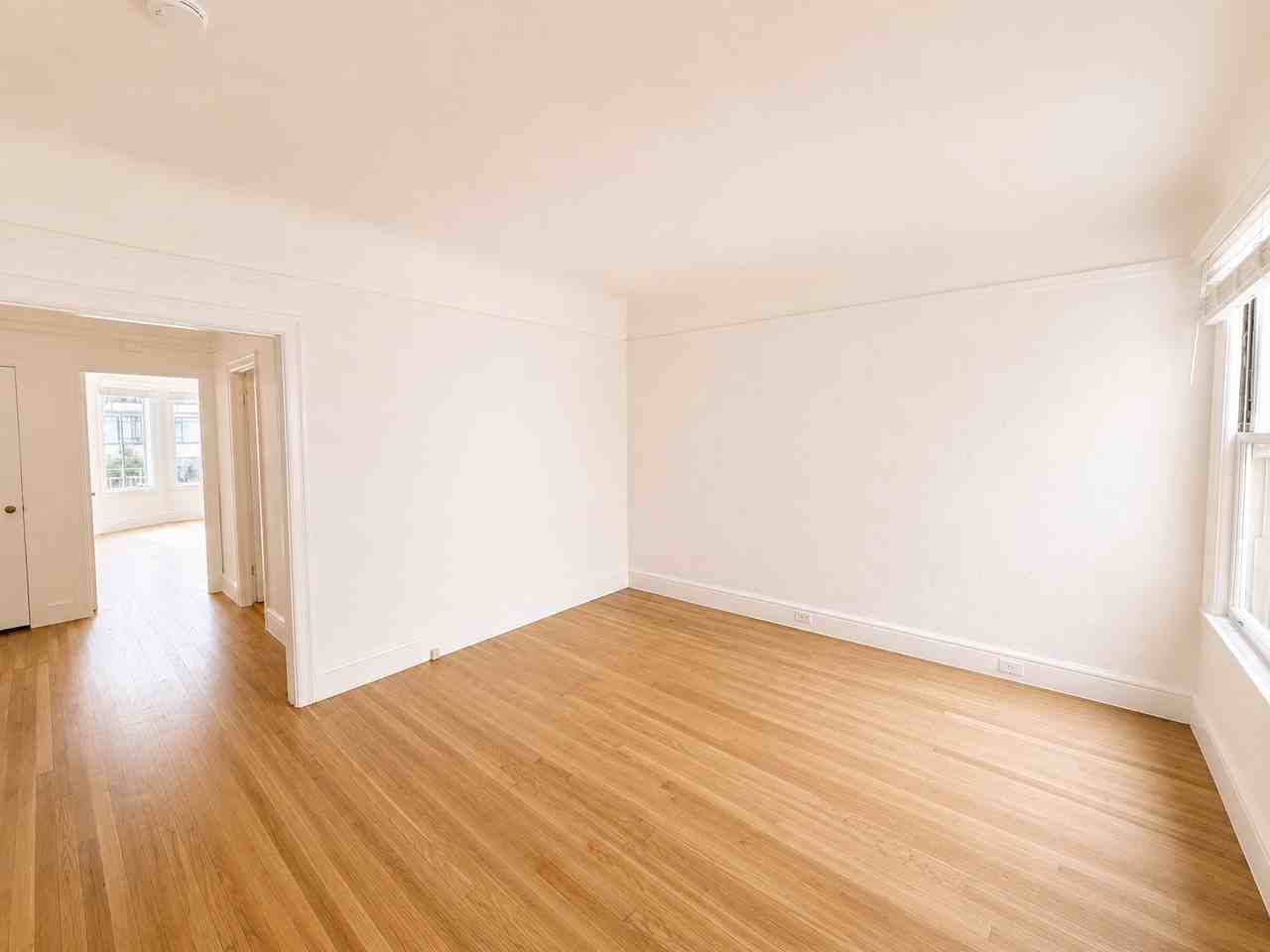 2656 Van Ness Ave #19 - Photo 7 of 12