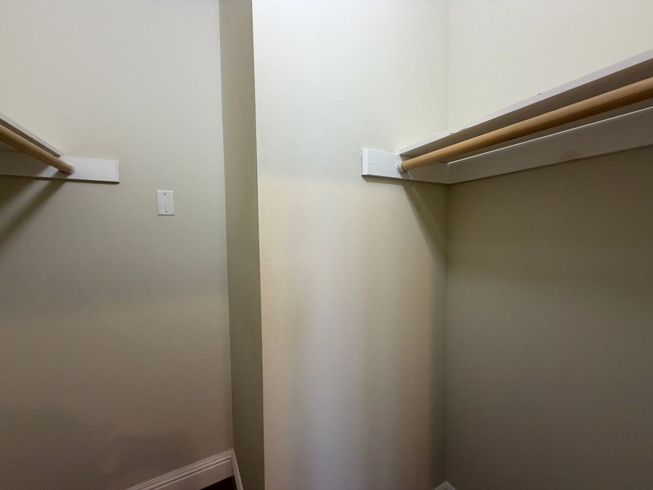 261A Dolores St - Photo 5 of 29