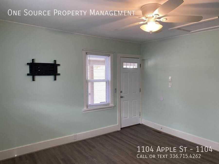 1104 Apple St #1104 - Photo 6 of 16