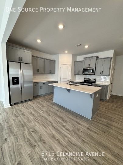 8715 Celandine Ave - Photo 6 of 20
