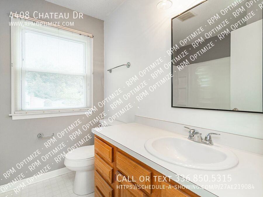 4408 Chateau Dr - Photo 5 of 50