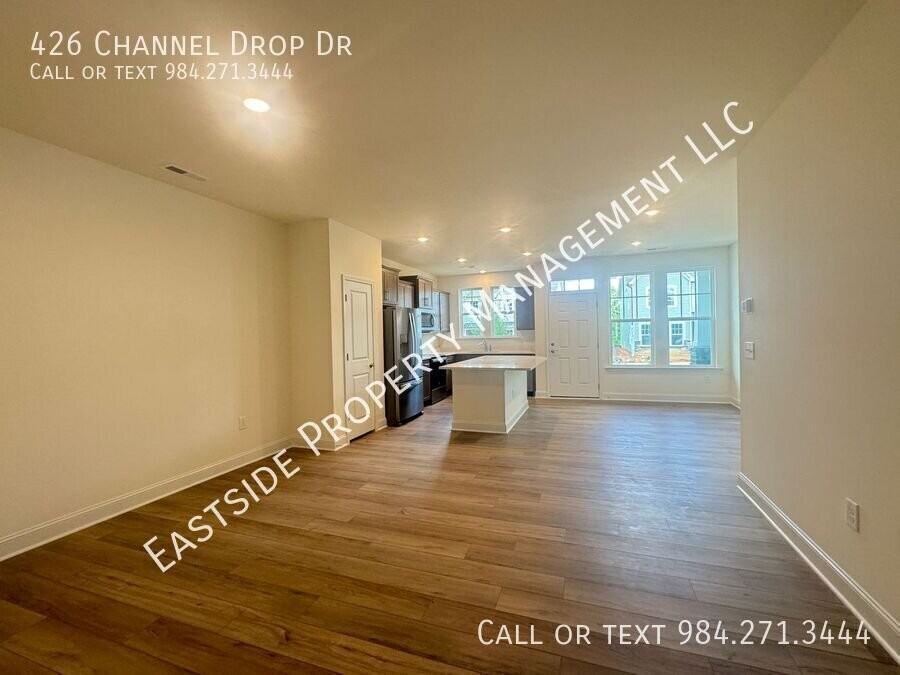 426 Channel Drop Dr - Photo 2 of 16