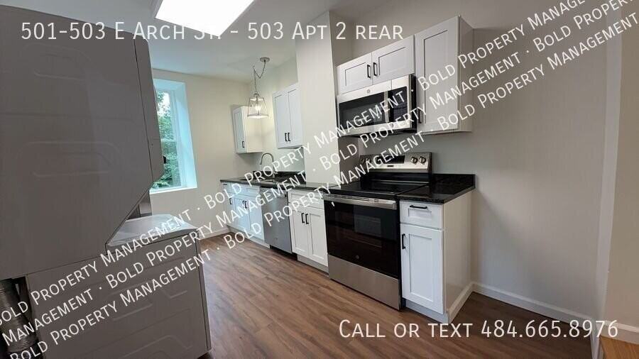 501 E Arch St - Photo 4 of 7