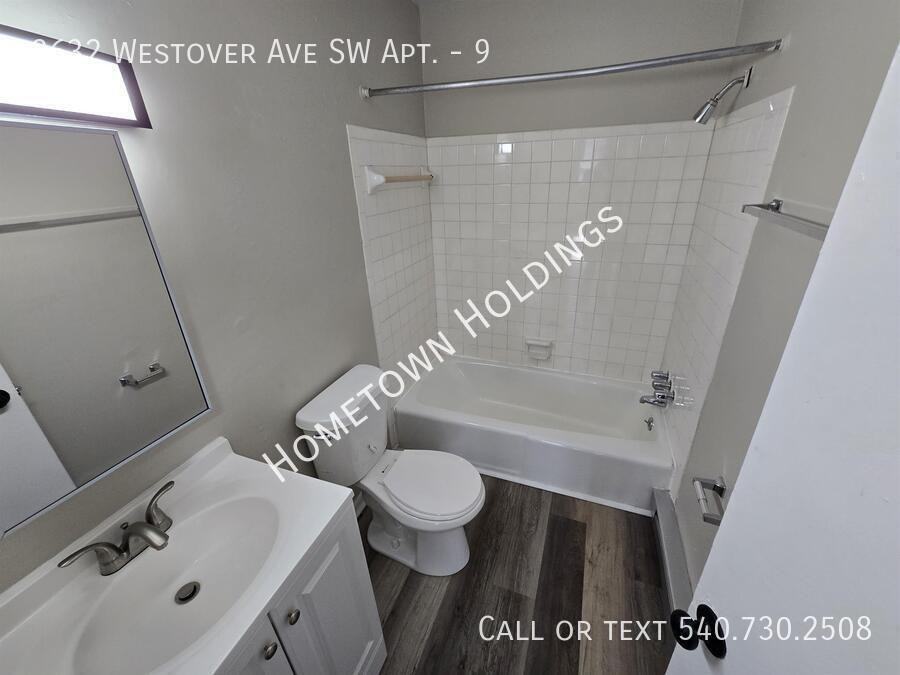 2632 Westover Ave Sw #9 - Photo 3 of 6