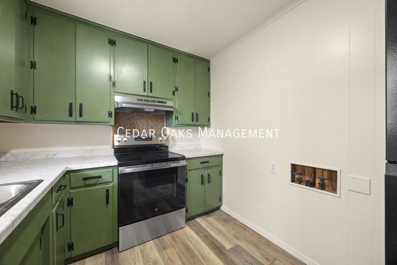 805 Morrison Pl - Photo 5 of 22