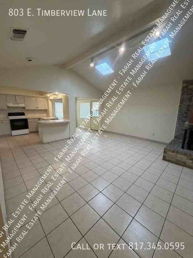 803 E Timberview Ln - Photo 6 of 28