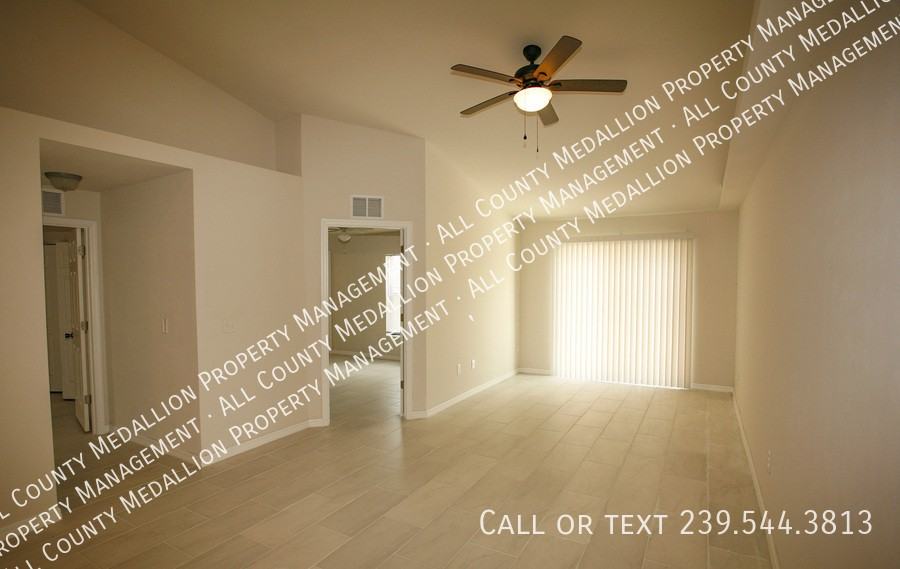1309 Se 8th Pl - Photo 4 of 31
