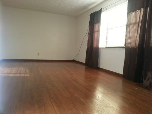 1617 Jagger Dr - Photo 2 of 10