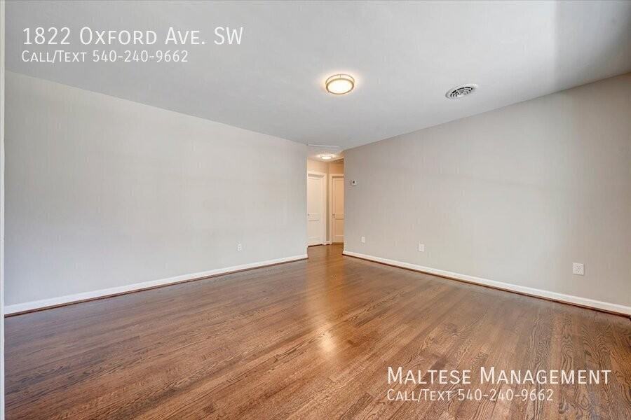 1822 Oxford Ave Sw - Photo 3 of 26