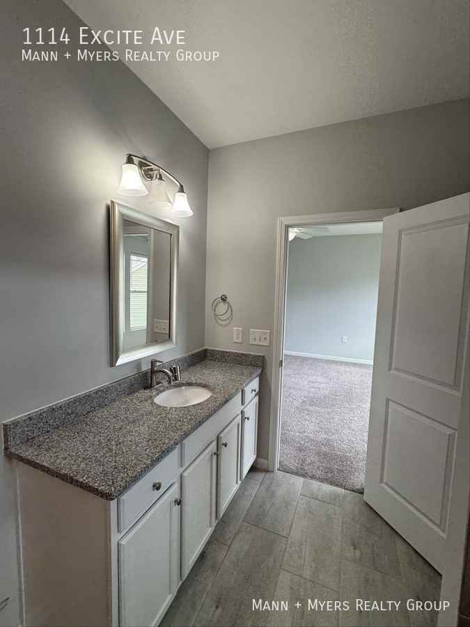 1114 Excite Ave - Photo 7 of 26