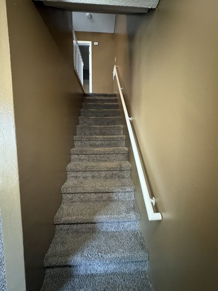 612 Mckinley Ave - Photo 4 of 20