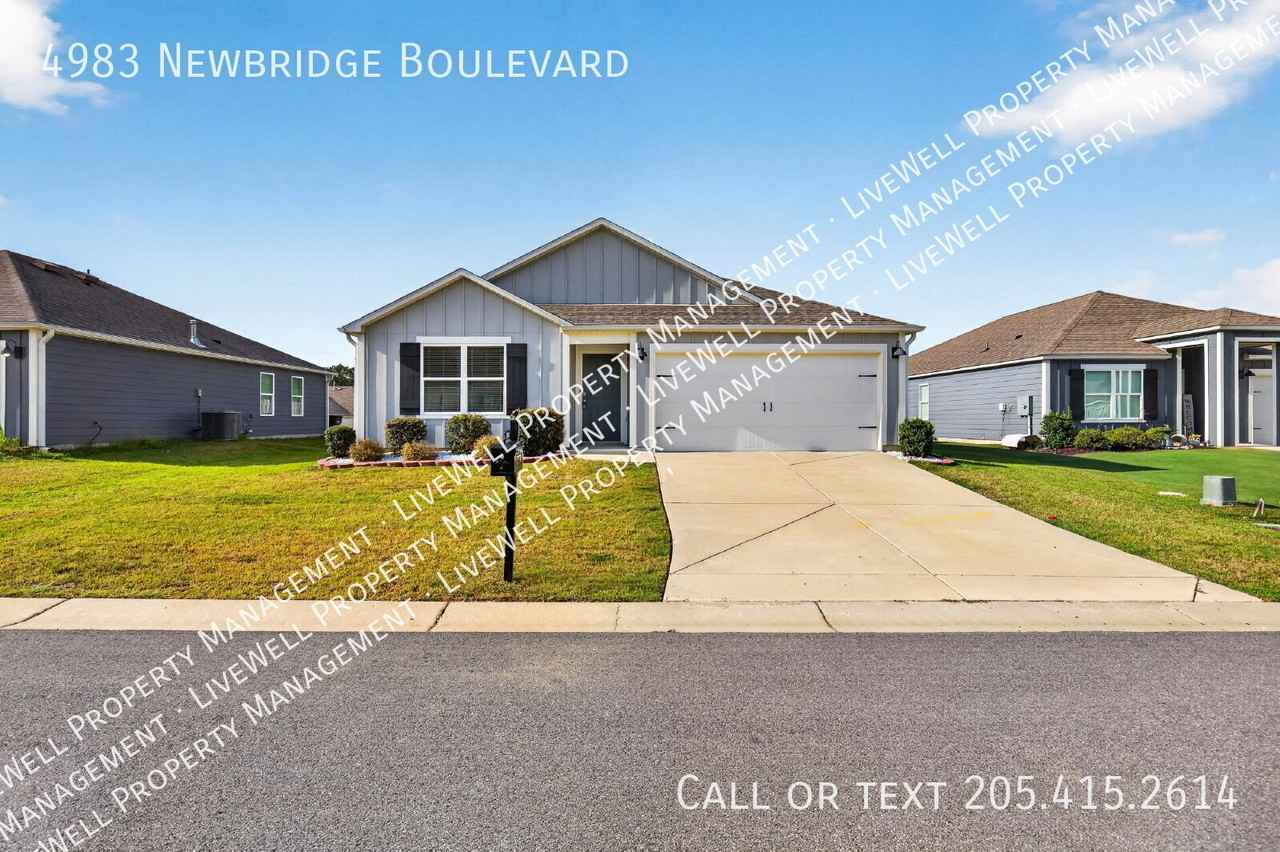 4983 Newbridge Blvd - Photo 2 of 28