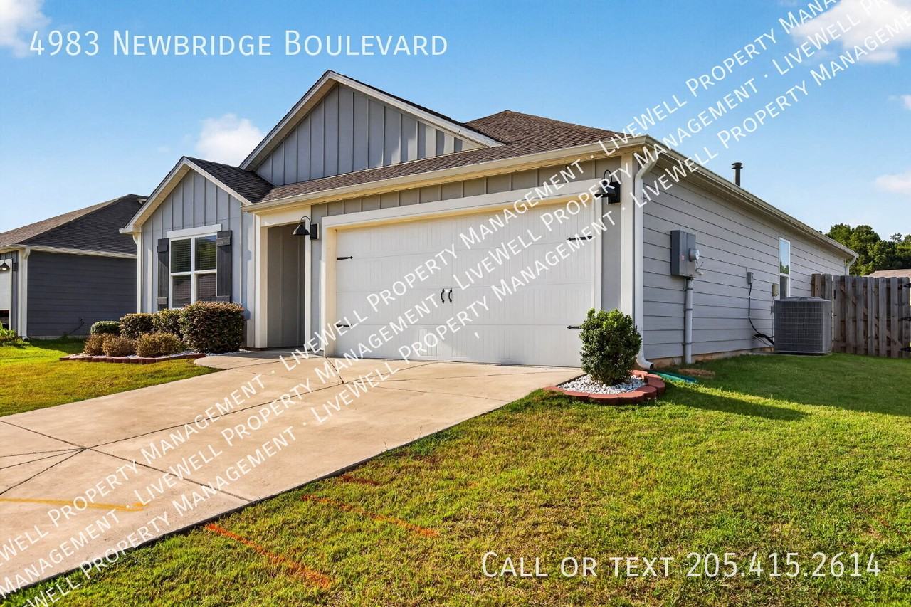 4983 Newbridge Blvd - Photo 3 of 28