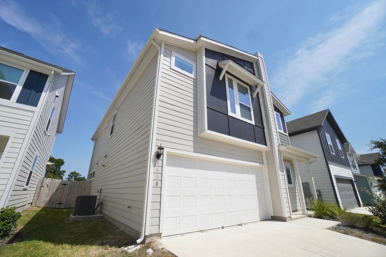 1610 Iberville Dr - Photo 2 of 40