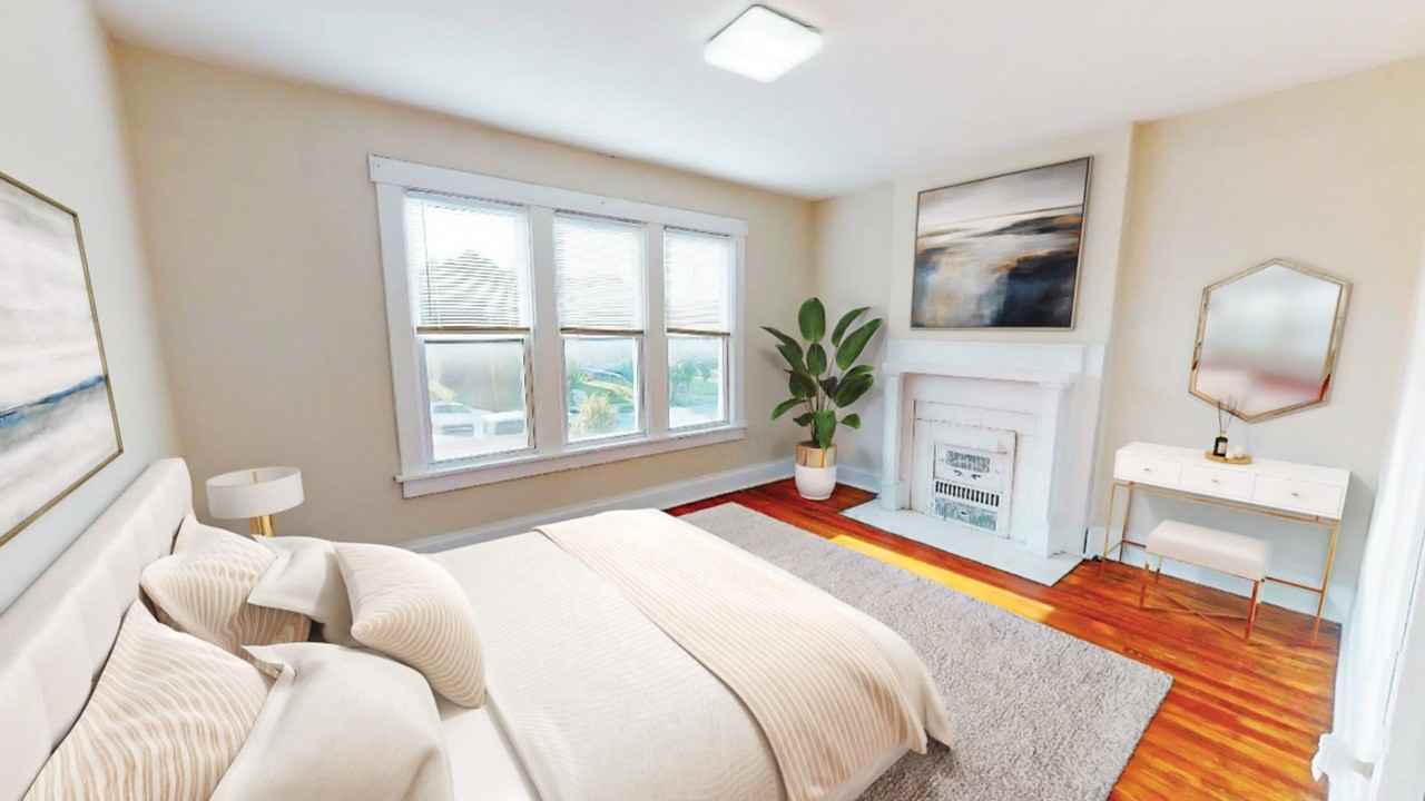 1665 Summit St - Photo 6 of 23