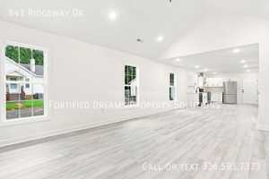 featured image of 841 Ridgeway Dr