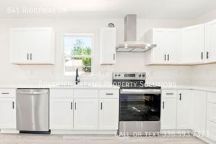 841 Ridgeway Dr - Photo 1 of 1